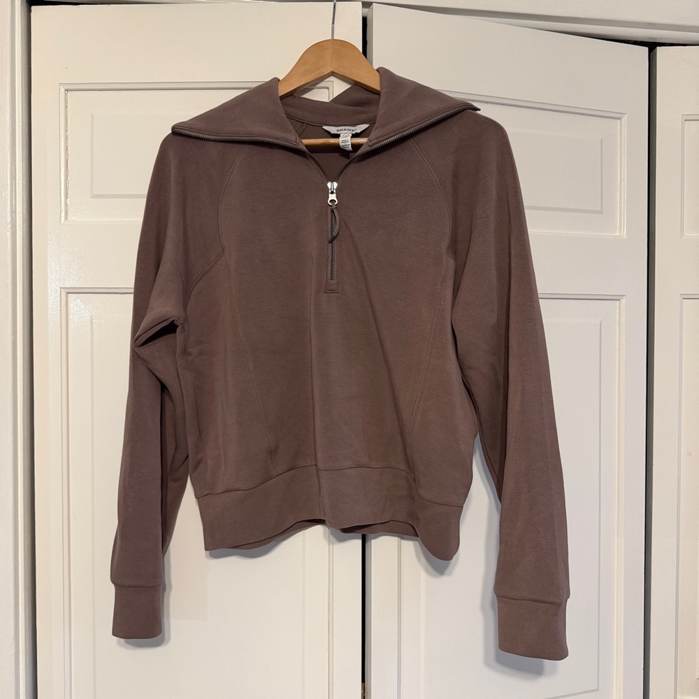 Spanx AirEssentials Half-Zip Pullover in Smoke Sz M